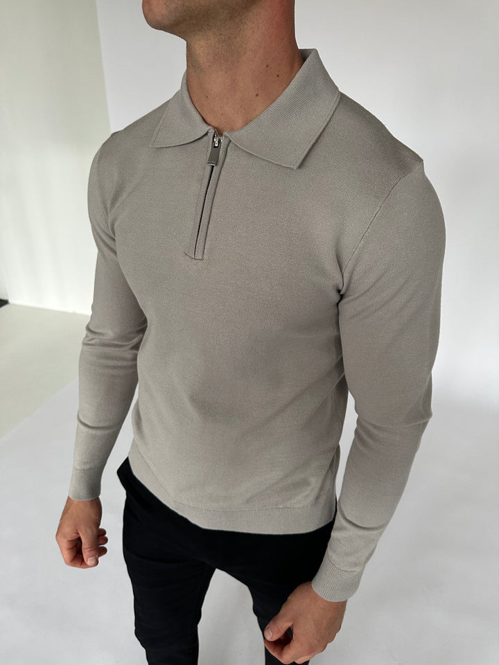 THE AINTREE LONG SLEEVE ZIPPED POLO SHIRT - GREY