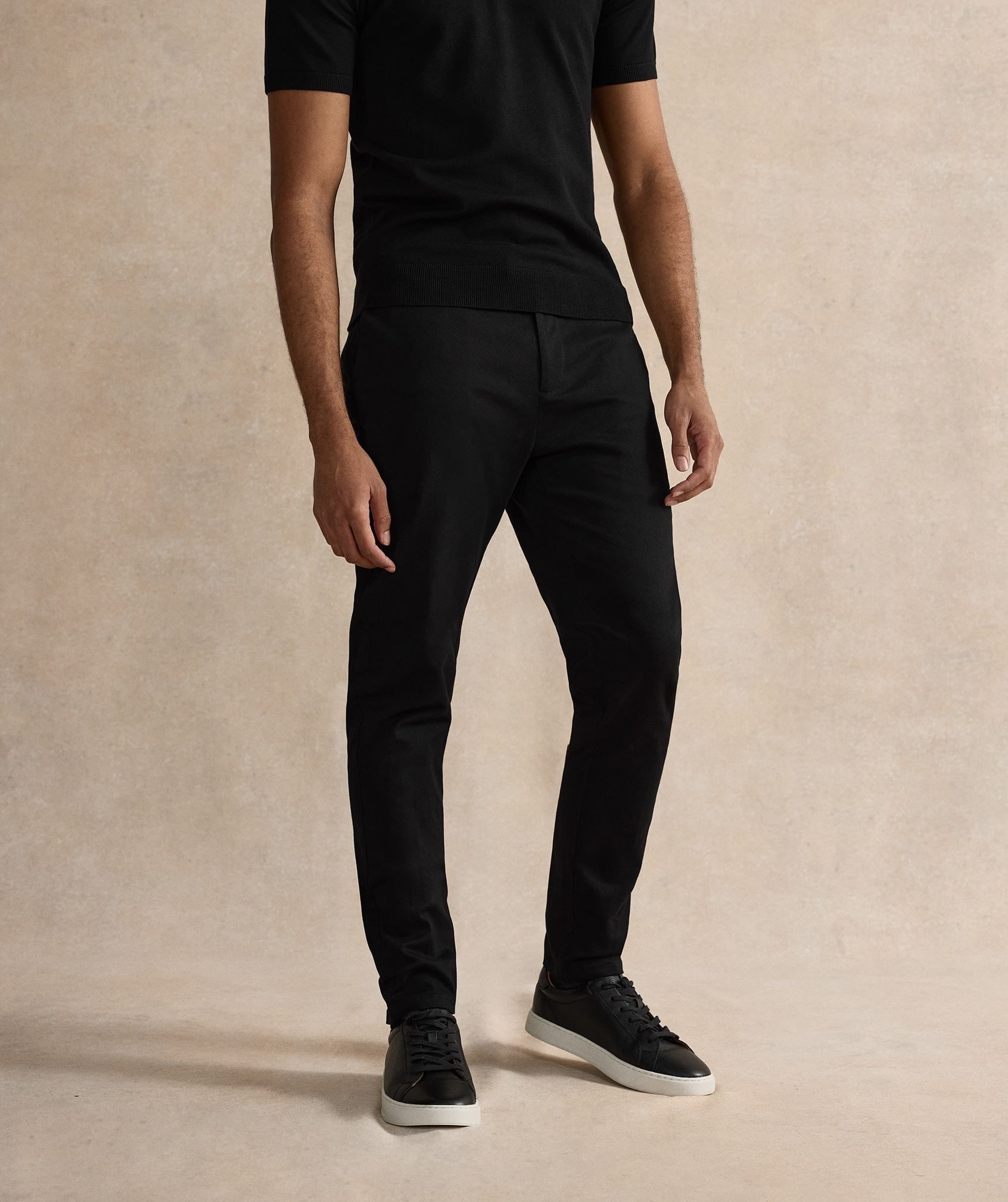 Kalibre Chino Trousers - Black