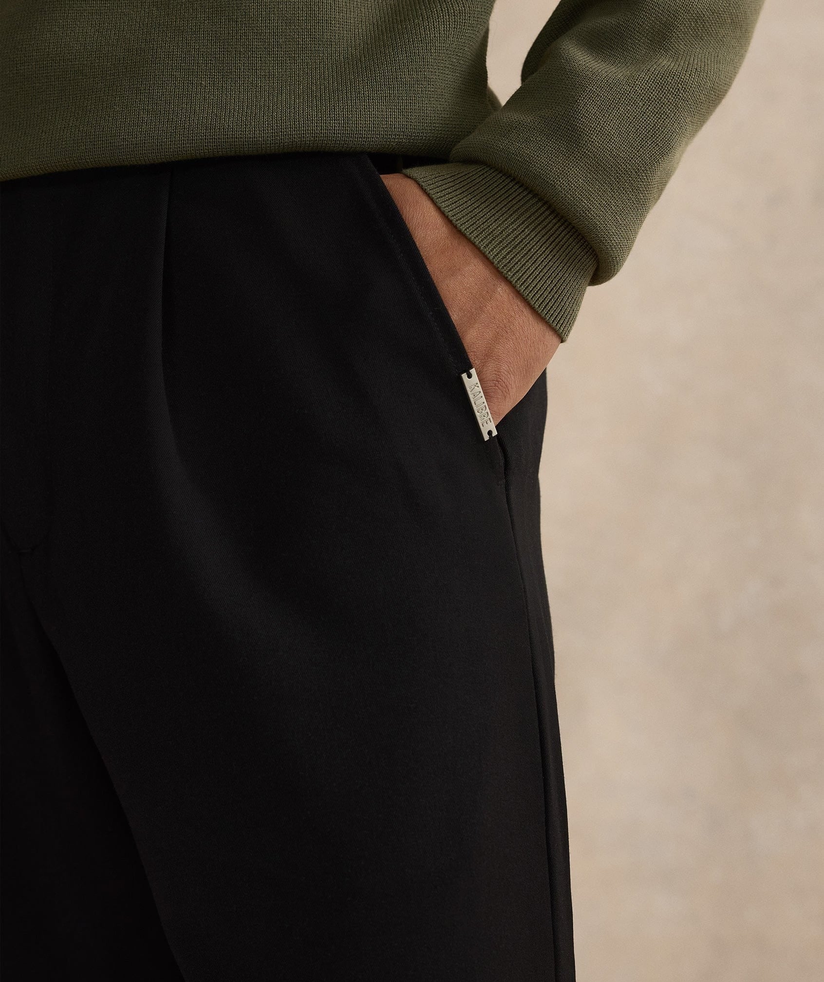 Essential Straight Leg Trousers - Black